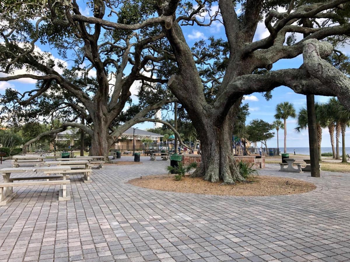 Villa Salty Breeze At Demere Landing Unit 168 - Salt Air Dr à St. Simons Island Extérieur photo